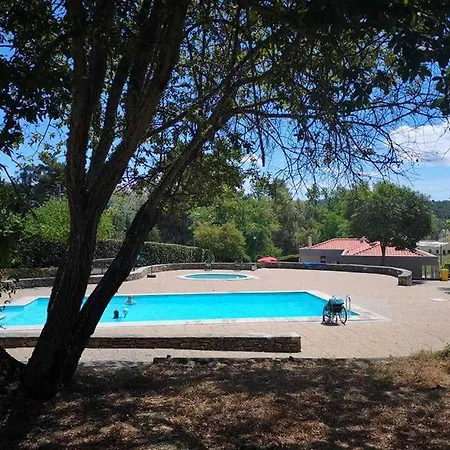 Hotel Parque De Campismo Da Barragem Do Vilar *