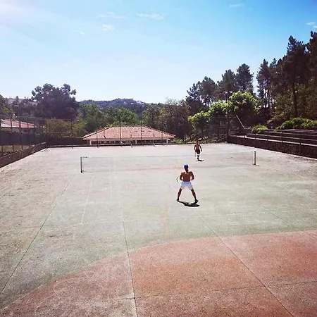 Hotel Parque De Campismo Da Barragem Do Vilar *