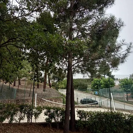 Parque De Campismo Da Barragem Do Vilar