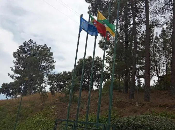 Parque De Campismo Da Barragem Do Vilar * Moimenta da Beira