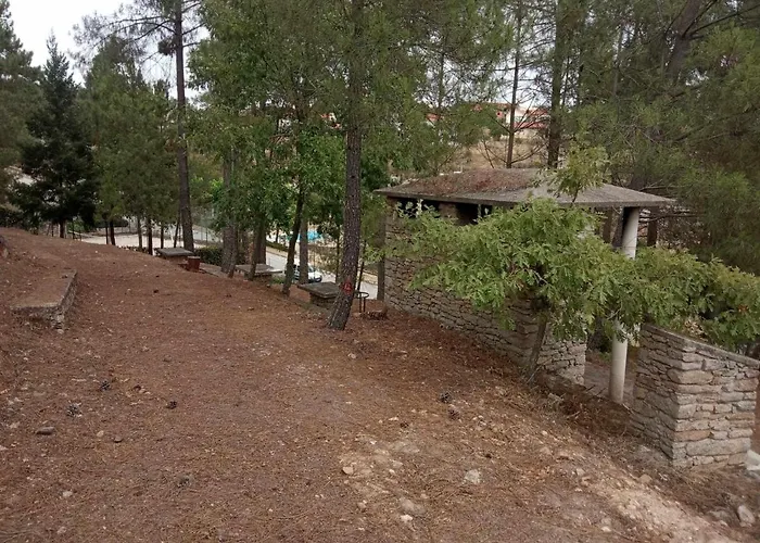 Parque De Campismo Da Barragem Do Vilar * Moimenta da Beira