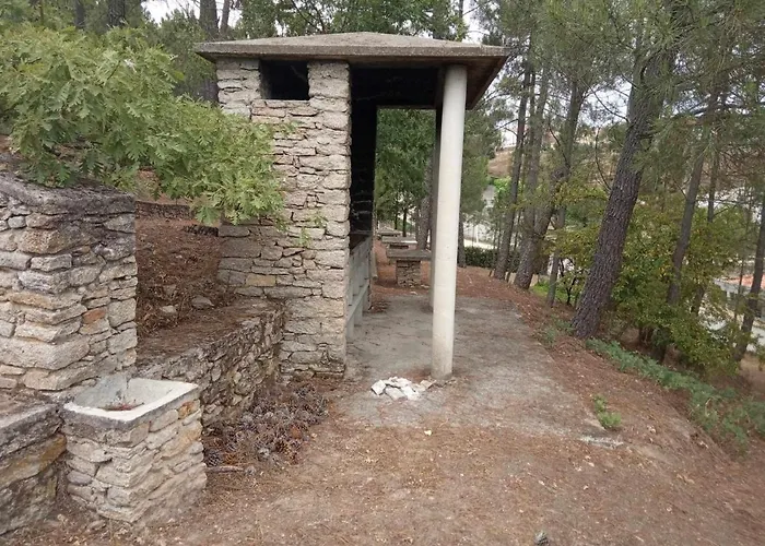 Hotel Parque De Campismo Da Barragem Do Vilar