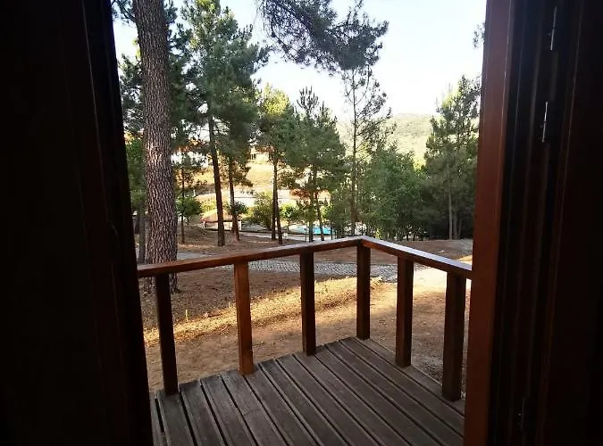 Parque De Campismo Da Barragem Do Vilar Hotel Moimenta da Beira